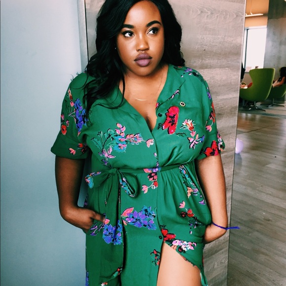 Meet your Posher, Biyanka - Picture 2 of 3